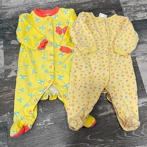 Baby footed sleepers (0-3 months) BUNDLE 2 SAVE!!!